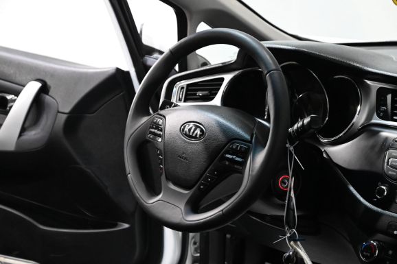 Kia Ceed, 1.6 л, АТ, 2017 фото 9