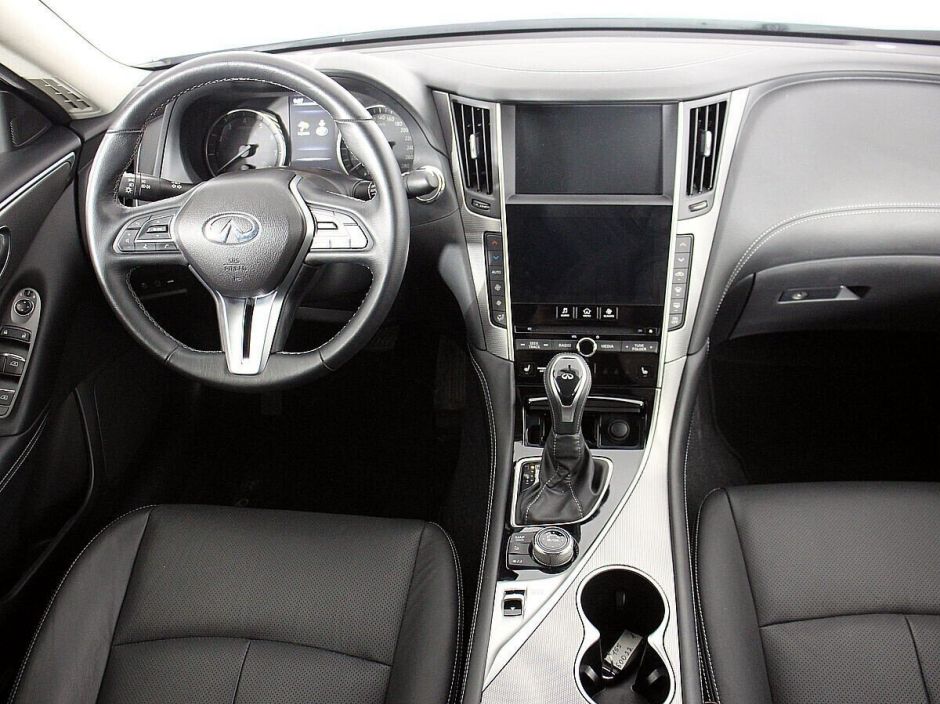 Infiniti Q50, 2.0 л, АТ, 2018 фото 7