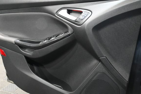 Ford Focus, 1.5 л, АТ, 2017 фото 10