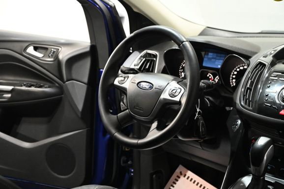 Ford Kuga, 1.6 л, АТ, 2015 фото 11