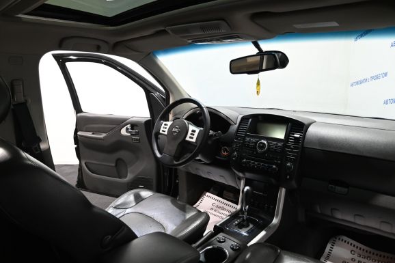 Nissan Pathfinder, 3.0 л, АТ, 2013 фото 7