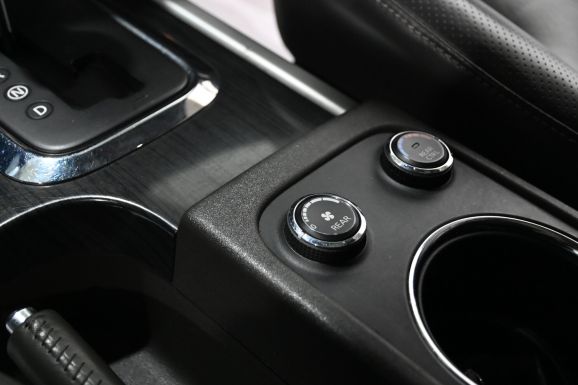 Nissan Pathfinder, 3.0 л, АТ, 2013 фото 2