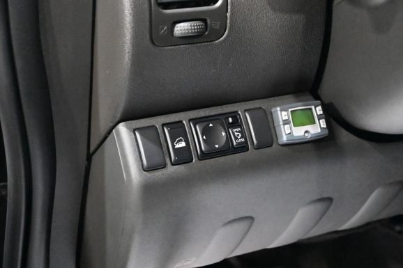 Nissan Pathfinder, 3.0 л, АТ, 2013 фото 1