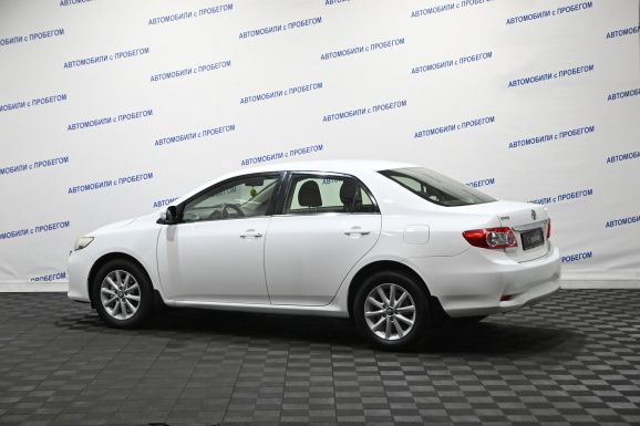 Toyota Corolla, 1.6 л, АТ, 2012 фото 6