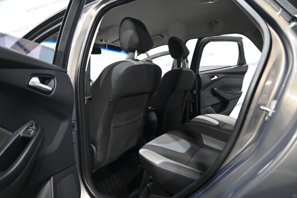 Ford Focus, 2.0 л, Робот, 2012 фото 1