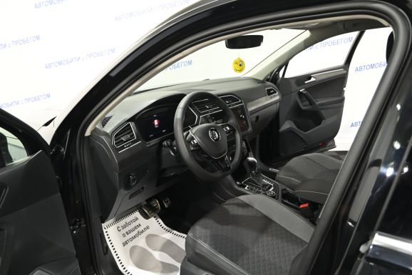 Volkswagen Tiguan, 1.4 л, Робот, 2018 фото 7
