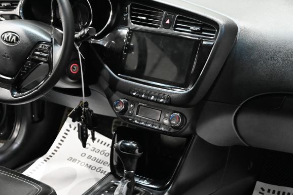 Kia Ceed, 1.6 л, АТ, 2013 фото 10