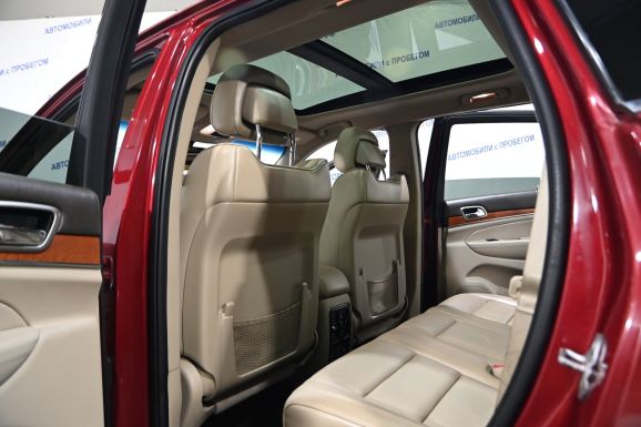Jeep Grand Cherokee, 3.0 л, АТ, 2011 фото 8