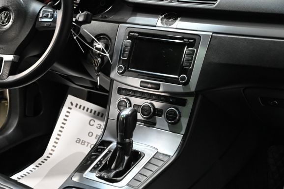 Volkswagen Passat CC, 1.8 л, Робот, 2012 фото 11