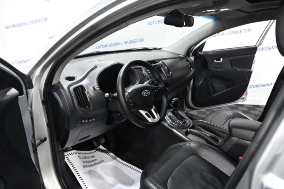 Kia Sportage, 2.0 л, АТ, 2012 фото 7
