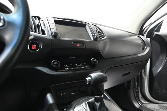 Kia Sportage, 2.0 л, АТ, 2012 фото 2