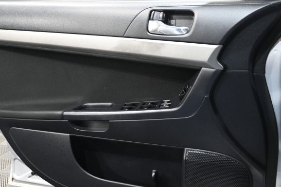 Mitsubishi Lancer, 1.8 л, МТ, 2008 фото 2