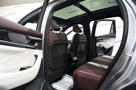 Geely Monjaro, 2.0 л, АТ, 2023 фото 8