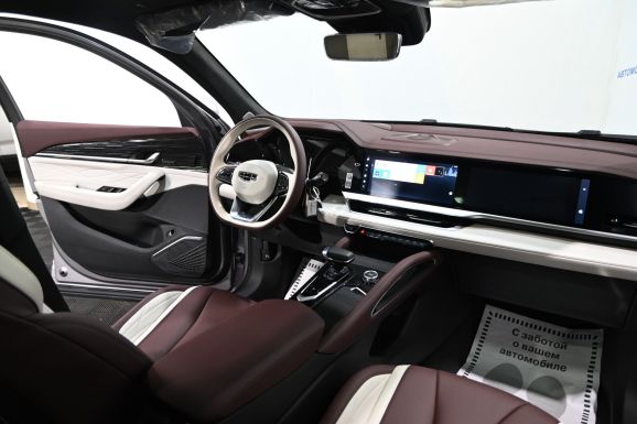 Geely Monjaro, 2.0 л, АТ, 2023 фото 9