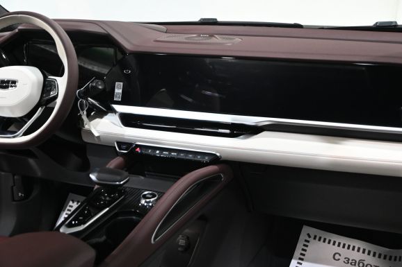 Geely Monjaro, 2.0 л, АТ, 2023 фото 11