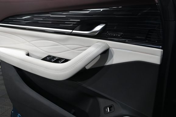 Geely Monjaro, 2.0 л, АТ, 2023 фото 2