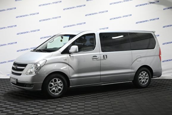 Hyundai Grand Starex, 2.5 л, АТ, 2009 фото 3