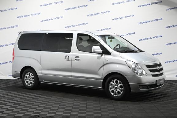 Hyundai Grand Starex, 2.5 л, АТ, 2009 фото 5