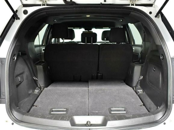 Ford Explorer, 3.5 л, АТ, 2012 фото 1