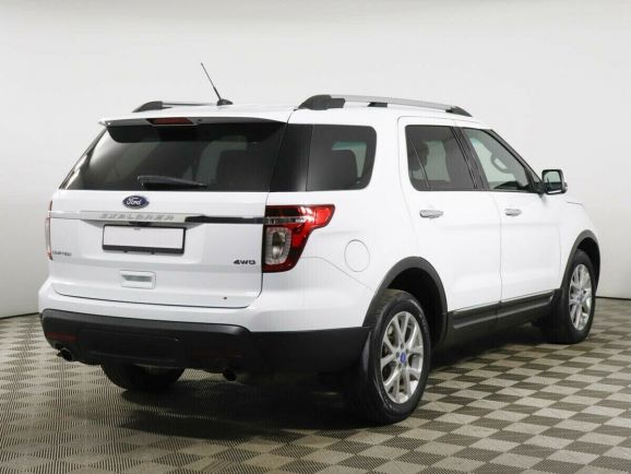 Ford Explorer, 3.5 л, АТ, 2012 фото 6