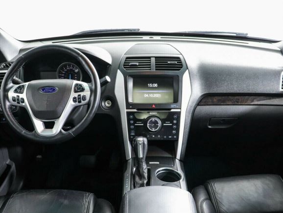 Ford Explorer, 3.5 л, АТ, 2014 фото 8