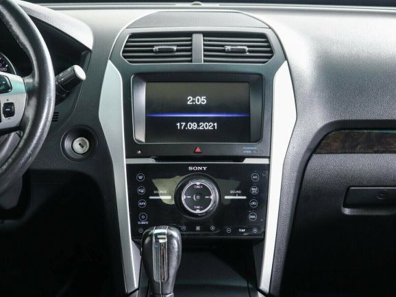 Ford Explorer, 3.5 л, АТ, 2014 фото 9