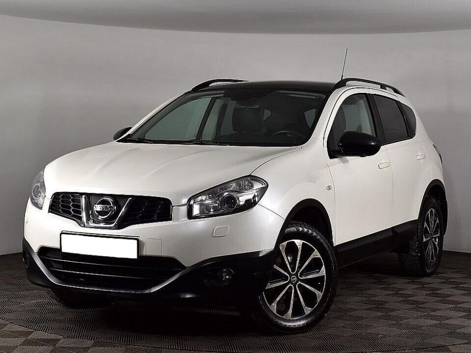 Nissan Qashqai, 2.0 л, Вариатор, 2013 фото 3