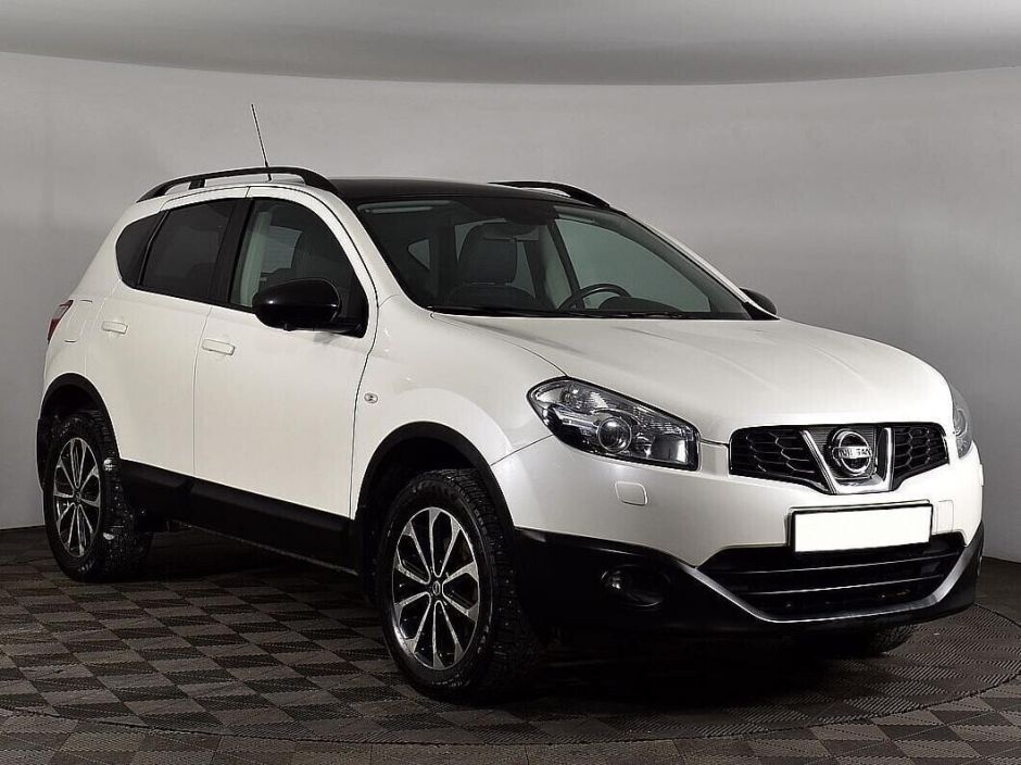 Nissan Qashqai, 2.0 л, Вариатор, 2013 фото 5