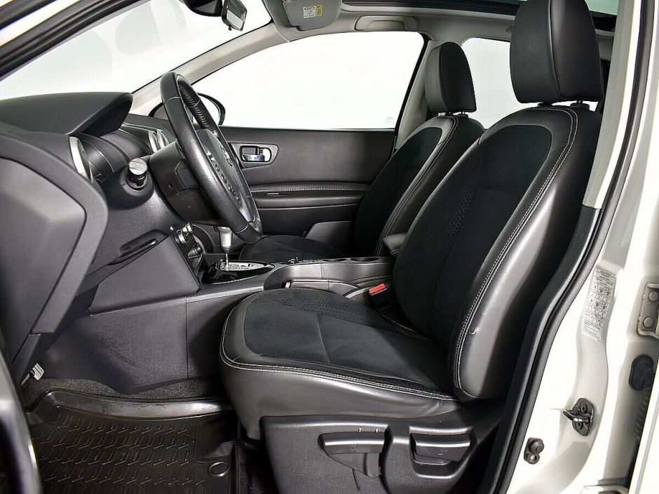 Nissan Qashqai, 2.0 л, Вариатор, 2013 фото 7