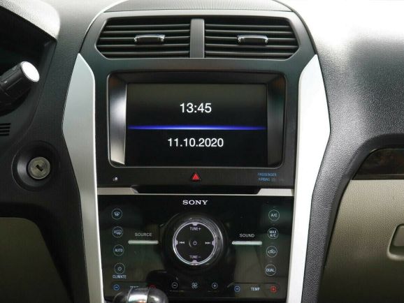 Ford Explorer, 3.5 л, АТ, 2014 фото 9