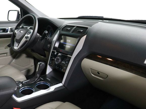 Ford Explorer, 3.5 л, АТ, 2014 фото 11