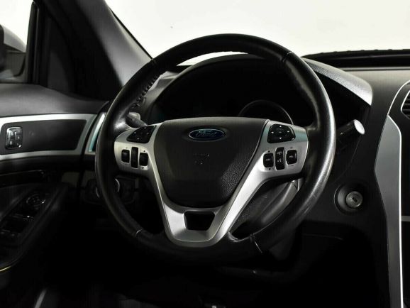 Ford Explorer, 2.0 л, АТ, 2013 фото 9