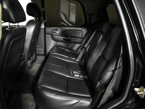 Chevrolet Tahoe, 5.3 л, АТ, 2010 фото 1