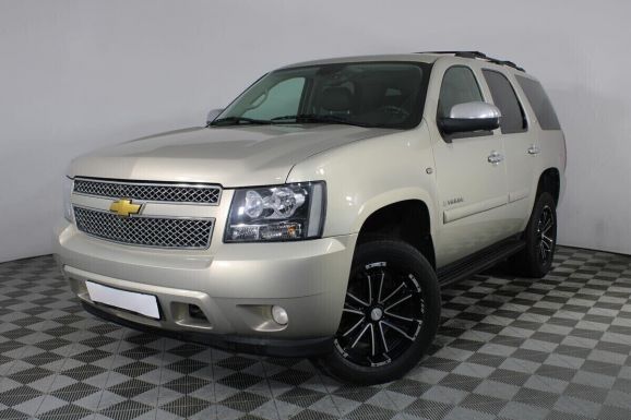 Chevrolet Tahoe, 5.3 л, АТ, 2010 фото 3