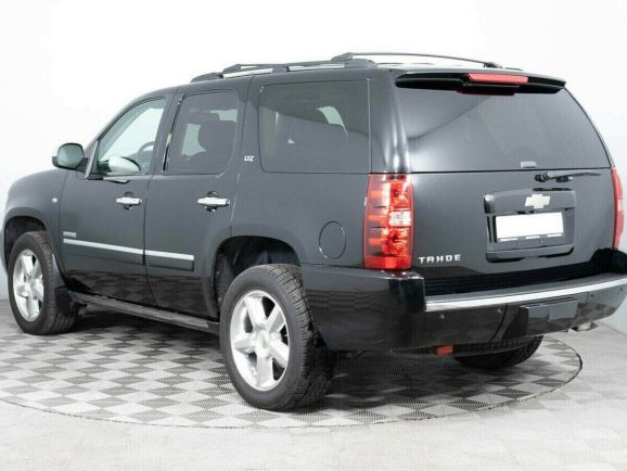 Chevrolet Tahoe, 5.3 л, АТ, 2011 фото 4
