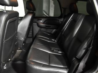 Chevrolet Tahoe, 5.3 л, АКПП, 2013 фото 1