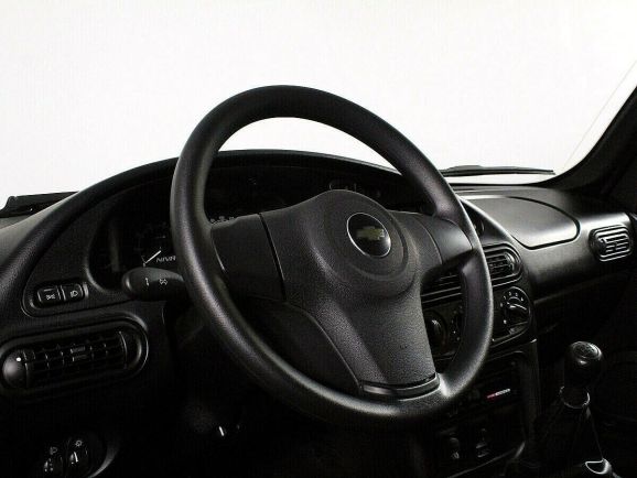 Chevrolet Niva, 1.7 л, МТ, 2016 фото 8