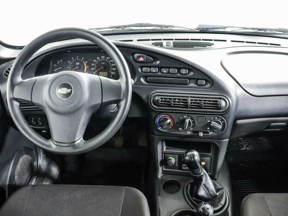 Chevrolet Niva, 1.7 л, МТ, 2016 фото 8