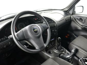 Chevrolet Niva, 1.7 л, МКПП, 2017 фото 2