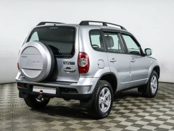 Chevrolet Niva, 1.7 л, МКПП, 2017 фото 6