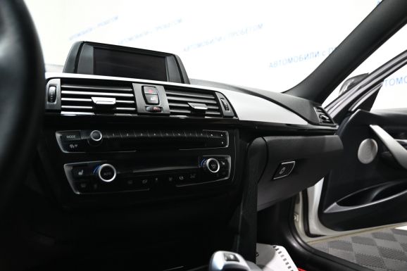 BMW 3 серии, 2.0 л, АТ, 2014 фото 11