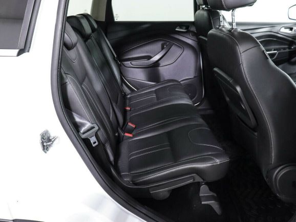 Ford Kuga, 1.6 л, АТ, 2015 фото 1