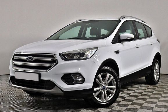 Ford Kuga, 1.5 л, АТ, 2018 фото 3