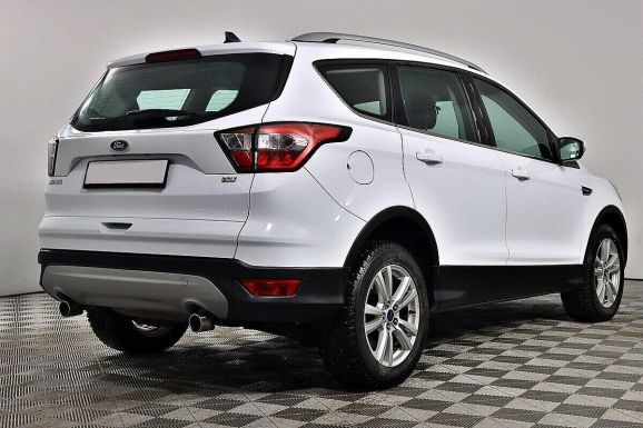 Ford Kuga, 1.5 л, АТ, 2018 фото 6