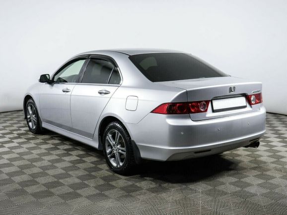 Honda Accord, 2.0 л, МТ, 2007 фото 4