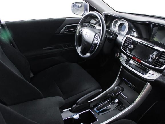 Honda Accord, 2.4 л, АТ, 2014 фото 2