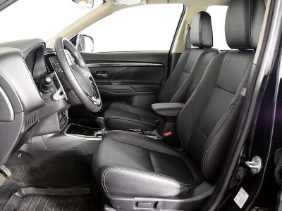 Mitsubishi Outlander, 2.4 л, CVT, 2018 фото 5