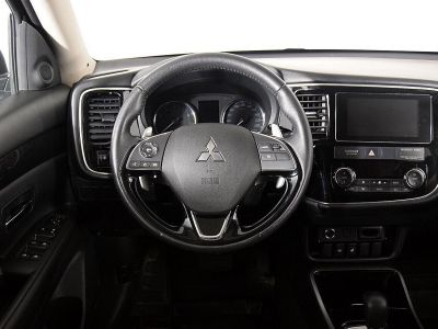 Mitsubishi Outlander, 2.4 л, CVT, 2018 фото 7