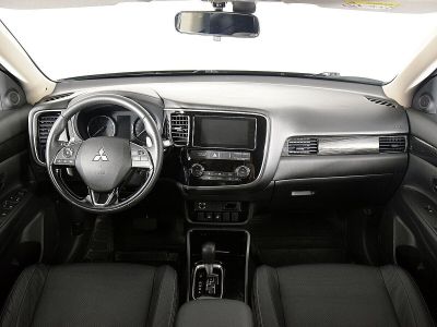 Mitsubishi Outlander, 2.4 л, CVT, 2018 фото 8