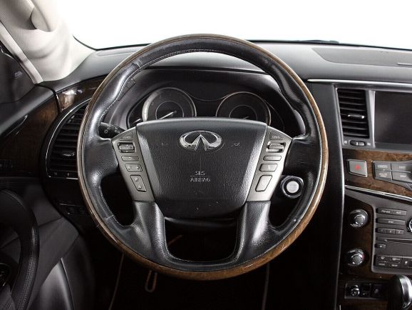 Infiniti QX56, 5.6 л, АТ, 2011 фото 7